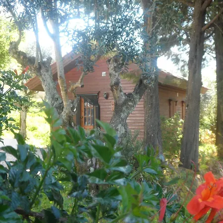 Aldeamento Turístico Redondo 2*